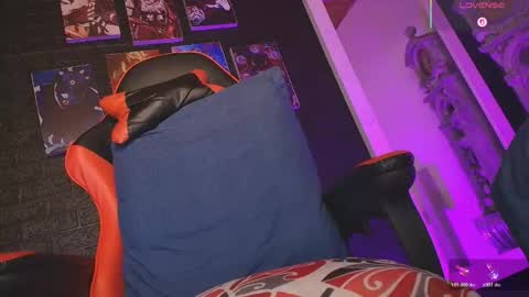 charlotte_cruzxx online show from 05-13-26, 03:20