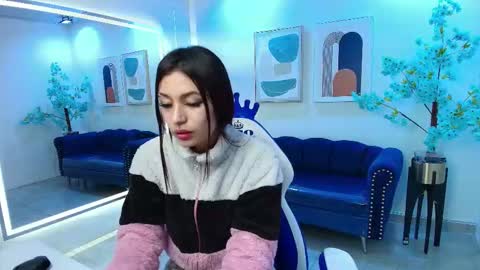 Charlotte online show from 09-28-25, 03:23