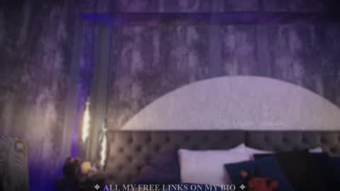 Charlotte online show from 02-19-25, 05:27