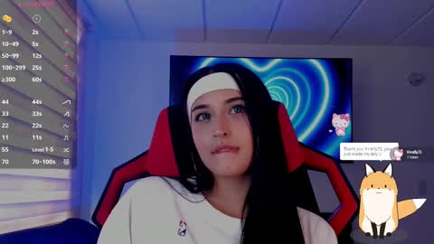 Charlotte  online show from 09-18-25, 08:33