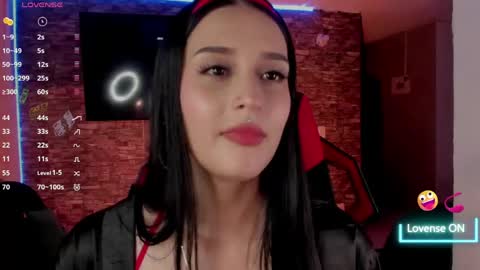 Charlotte  online show from 05-03-26, 01:00
