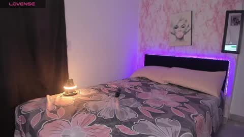 charlotte_hot47 online show from 02-10-25, 10:30