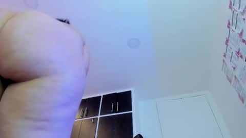 Charlotte Icee online show from 02-27-25, 07:47