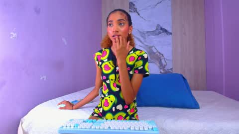 CHARLOTTE online show from 03-06-25, 04:07