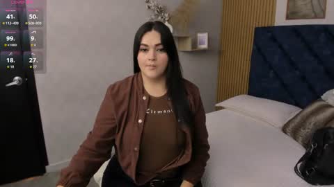 Charlotte Mayers online show from 06-17-26, 11:23