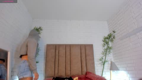 Snapshot of charlotte_whitee1 chatting on 12-16-24, 11:22 Charlotte Everyday From 0700 to 1300 Col Time online show from 12-16-24, 11:22