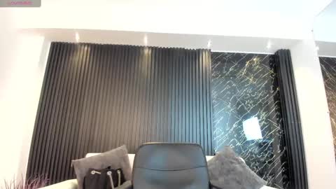 Snapshot of charlotte_whitee1 chatting on 03-12-25, 11:20 Charlotte Everyday From 0700 to 1300 Col Time online show from 03-12-25, 11:20