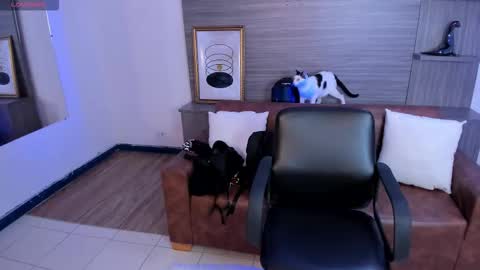 Snapshot of charlotte_whitee1 chatting on 09-12-25, 11:21 Charlotte Everyday From 0700 to 1300 Col Time online show from 09-12-25, 11:21