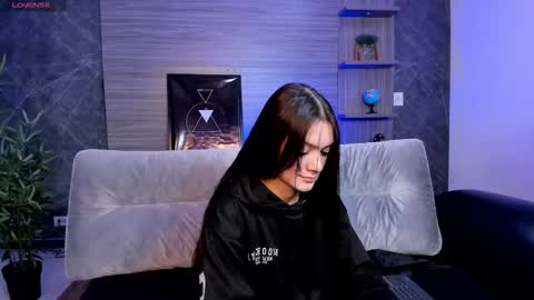 Charlotte  Everyday From 0700 to 1300 Col Time online show from 02-06-26, 01:47