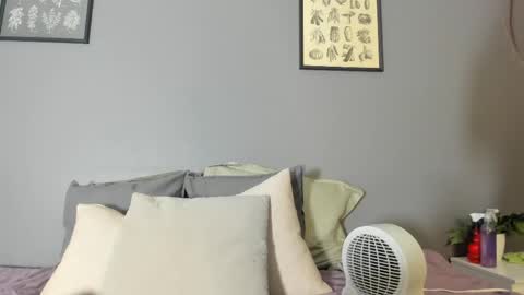 charlottee_love_ online show from 05-09-26, 11:59
