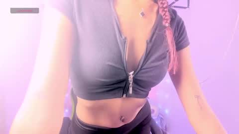 charlotteee online show from 09-30-25, 04:06