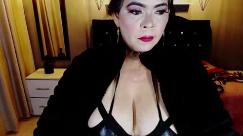 charlottefiery online show from 05-03-26, 12:05