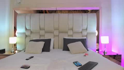 Charlotte online show from 01-06-26, 03:54