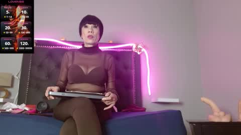 CharlotteLemke online show from 02-09-26, 01:15