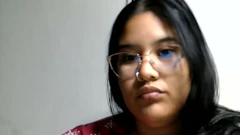 charlottequeen_21 online show from 03-31-26, 12:16