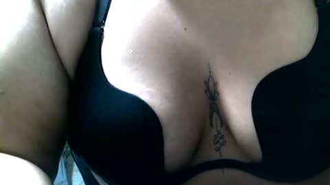 charlottequeen_21 online show from 07-22-26, 01:08