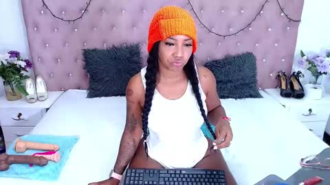Charlotte online show from 02-18-25, 02:49