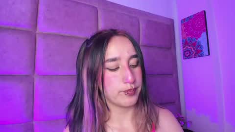 charlottestuart_ online show from 05-09-26, 12:16