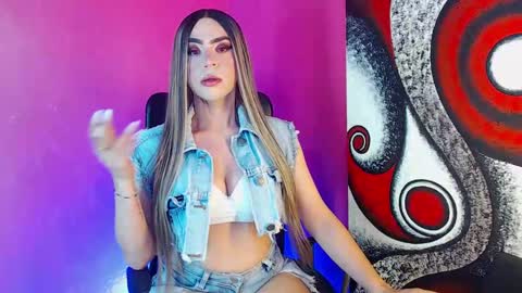 Snapshot of charlottevillorina chatting on 09-11-25, 02:22 charlotte villorina online show from 09-11-25, 02:22