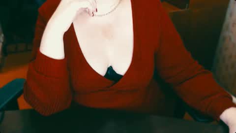 CharlotteXTasty online show from 12-17-24, 01:16