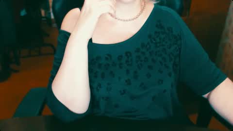 CharlotteXTasty online show from 01-22-25, 07:03