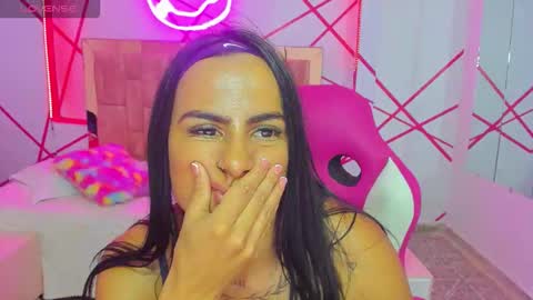    online show from 11-18-25, 07:18