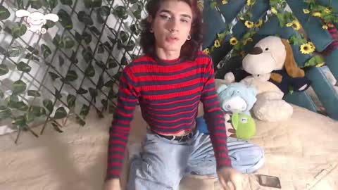 charly_evans60 online show from 03-11-25, 11:37