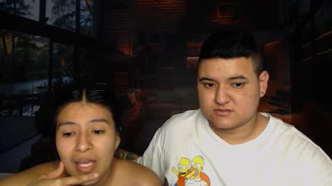 Snapshot of charlyandlaura chatting on 10-03-25, 07:00 charlyandlaura online show from 10-03-25, 07:00