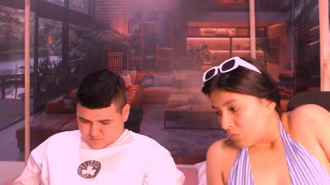 Snapshot of charlyandlaura chatting on 10-05-25, 07:12 charlyandlaura online show from 10-05-25, 07:12