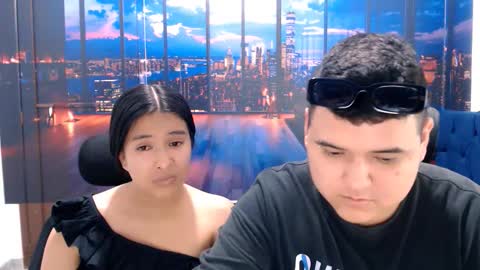 Snapshot of charlyandlaura chatting on 10-08-25, 07:22 charlyandlaura online show from 10-08-25, 07:22