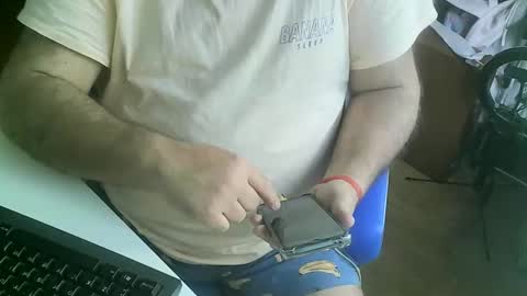charly online show from 05-18-26, 07:58