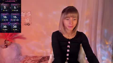 Bianca online show from 10-18-25, 02:18