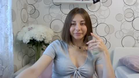 charming__chick online show from 06-16-26, 01:25