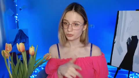 Michelle  online show from 03-09-25, 03:01