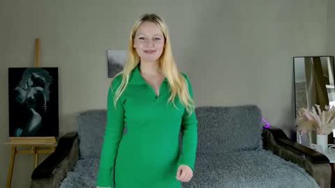 charming_cutie_ online show from 09-18-25, 11:23
