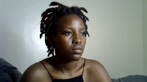 Snapshot of charmingdime chatting on 02-10-26, 10:41 charmingdime online show from 02-10-26, 10:41