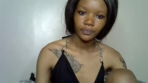 Snapshot of charmingdime chatting on 02-12-26, 08:42 charmingdime online show from 02-12-26, 08:42