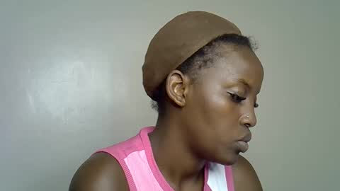 Snapshot of charmingdime chatting on 02-13-26, 08:43 charmingdime online show from 02-13-26, 08:43