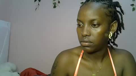 Snapshot of charmingdime chatting on 03-18-26, 02:58 charmingdime online show from 03-18-26, 02:58