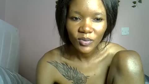 Snapshot of charmingdime chatting on 03-25-26, 11:33 charmingdime online show from 03-25-26, 11:33