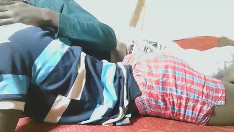 Snapshot of charmzboy chatting on 11-02-25, 06:38 charmzboy online show from 11-02-25, 06:38