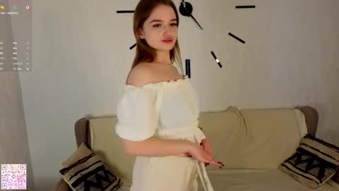 Snapshot of charoletteharles chatting on 03-06-26, 04:31 Lolla online show from 03-06-26, 04:31