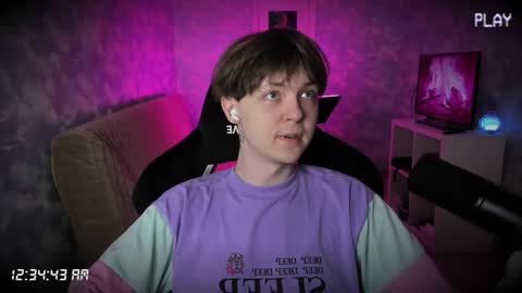 lynxy online show from 10-07-25, 09:34