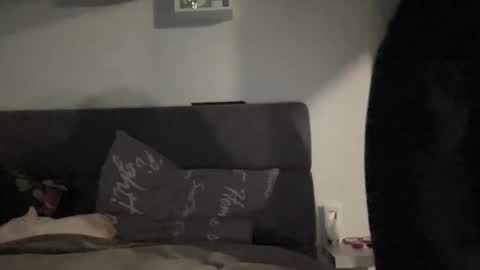 Snapshot of chase_vicky chatting on 10-04-25, 02:04 Vicky online show from 10-04-25, 02:04