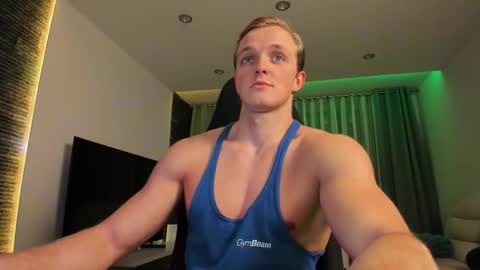 Chase Reed online show from 10-19-25, 02:40