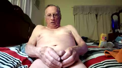 chatoffmale60 online show from 04-02-26, 12:25