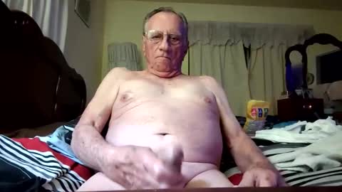 chatoffmale60 online show from 04-14-26, 12:22