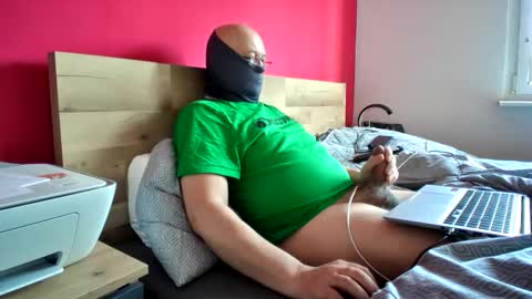 Snapshot of chatskor chatting on 02-28-26, 06:36 Egor Skornyakov online show from 02-28-26, 06:36