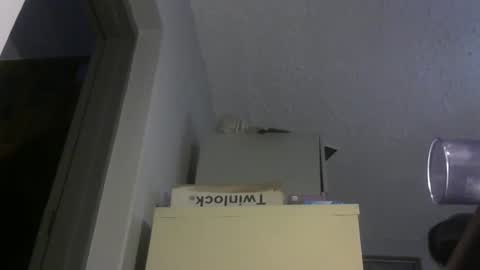 chaturbatordeluxe online show from 12-17-25, 03:12