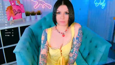 Snapshot of chaturkaterina chatting on 03-13-26, 11:00 Miss Harmony online show from 03-13-26, 11:00